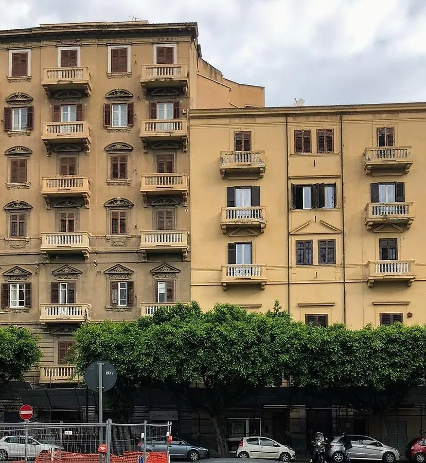 Al Massimo 36 Bed & Breakfast Palermo 3*,
